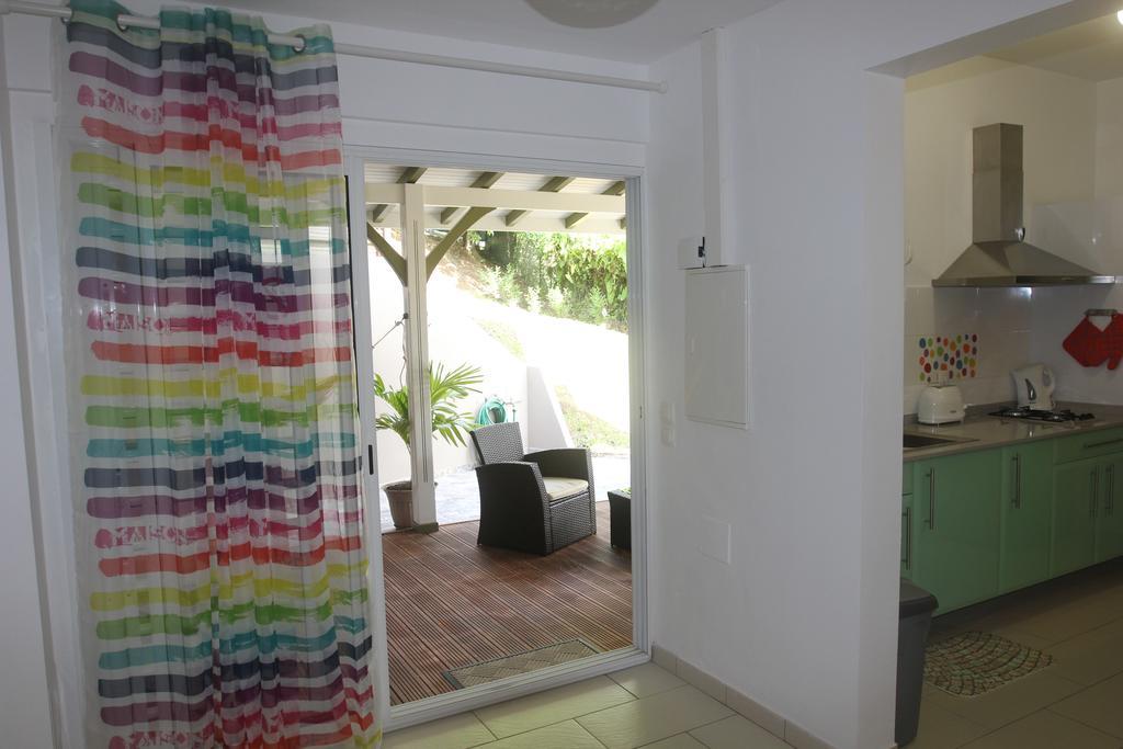 Plaisir De Vivre - T2 Proche Chum La Meynard Appartement Fort-de-France Buitenkant foto